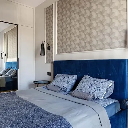 Close-central - Center - One Bedroom - Jp19 *