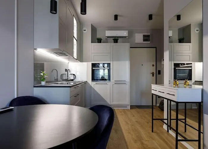 Close شقة فروتسواف