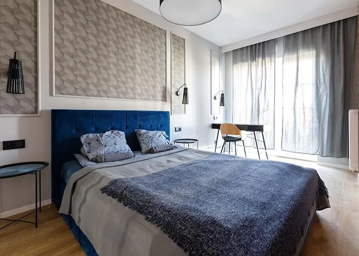 Close شقة فروتسواف